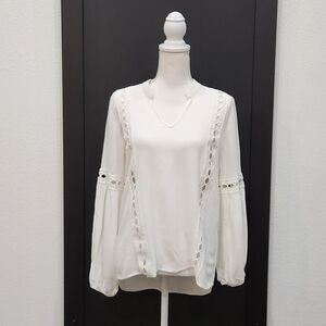 Andre by Unit - White Lace Detail Top - Size Small